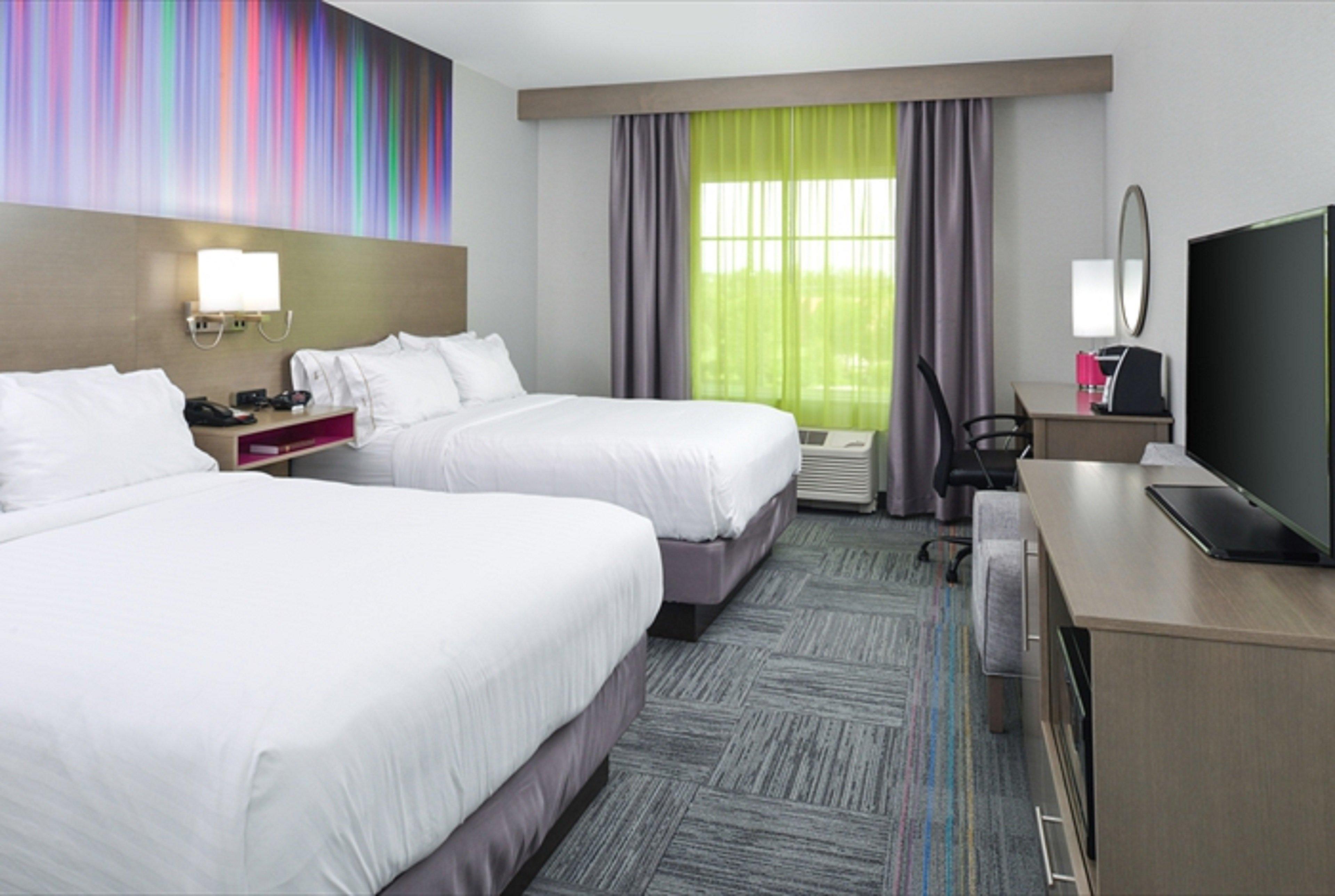 Holiday Inn Express & Suites Shippensburg By Ihg Exterior photo